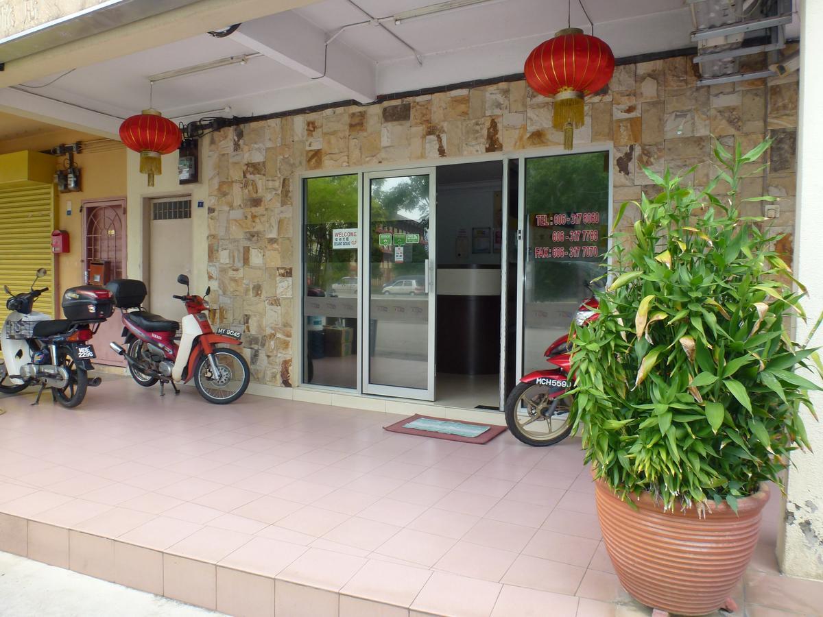 Batu Berendam Inn Kampong Sungai Putat Exteriér fotografie